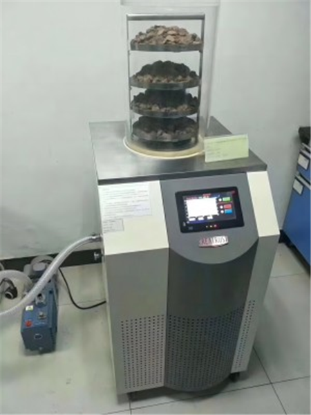 實驗室臺式冷凍干燥機中的真空管路漏氣如何排查和修復(fù)？